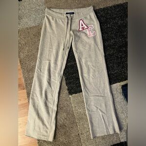 Low waisted sweatpants